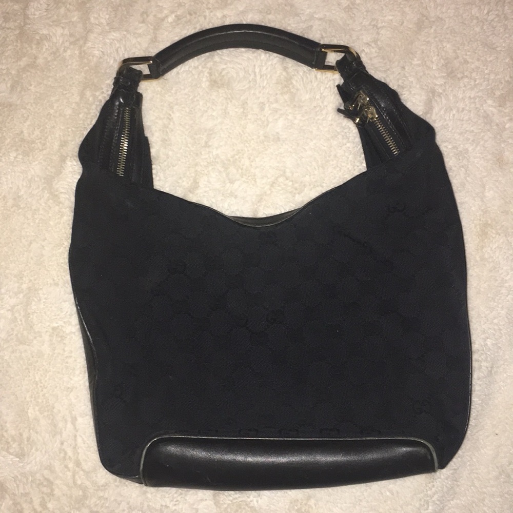Gucci shoulder bag